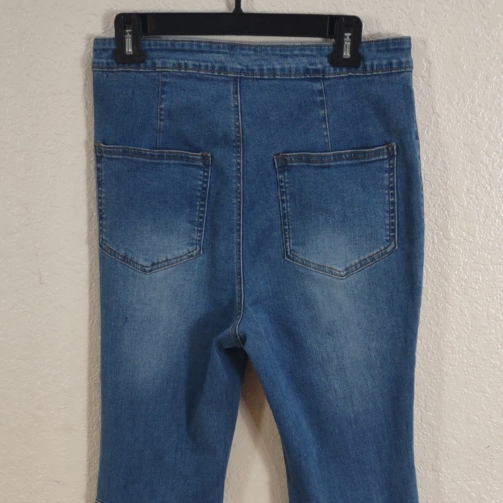 Chelsea & Violet, Size 31,Blue Flared Women's Jeans - Picture 8 of 17